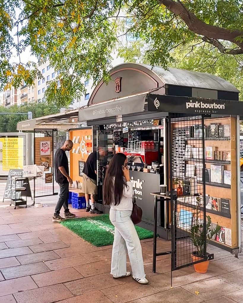 Kiosco en local privado Kiosco en local privado